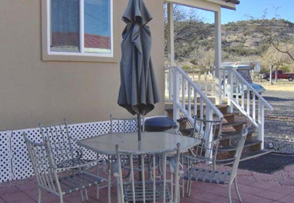 Verde Valley Studio Park Model Cabin 15 Cottonwood Εξωτερικό φωτογραφία